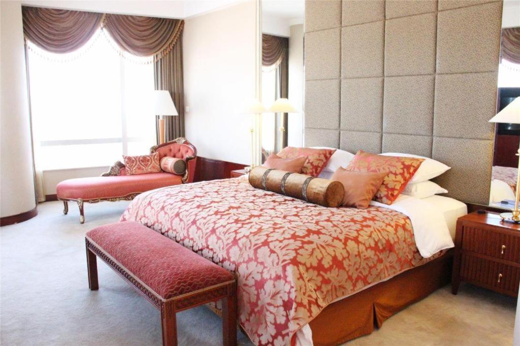 Kai Wah Plaza International Hotel Kunming Exterior photo